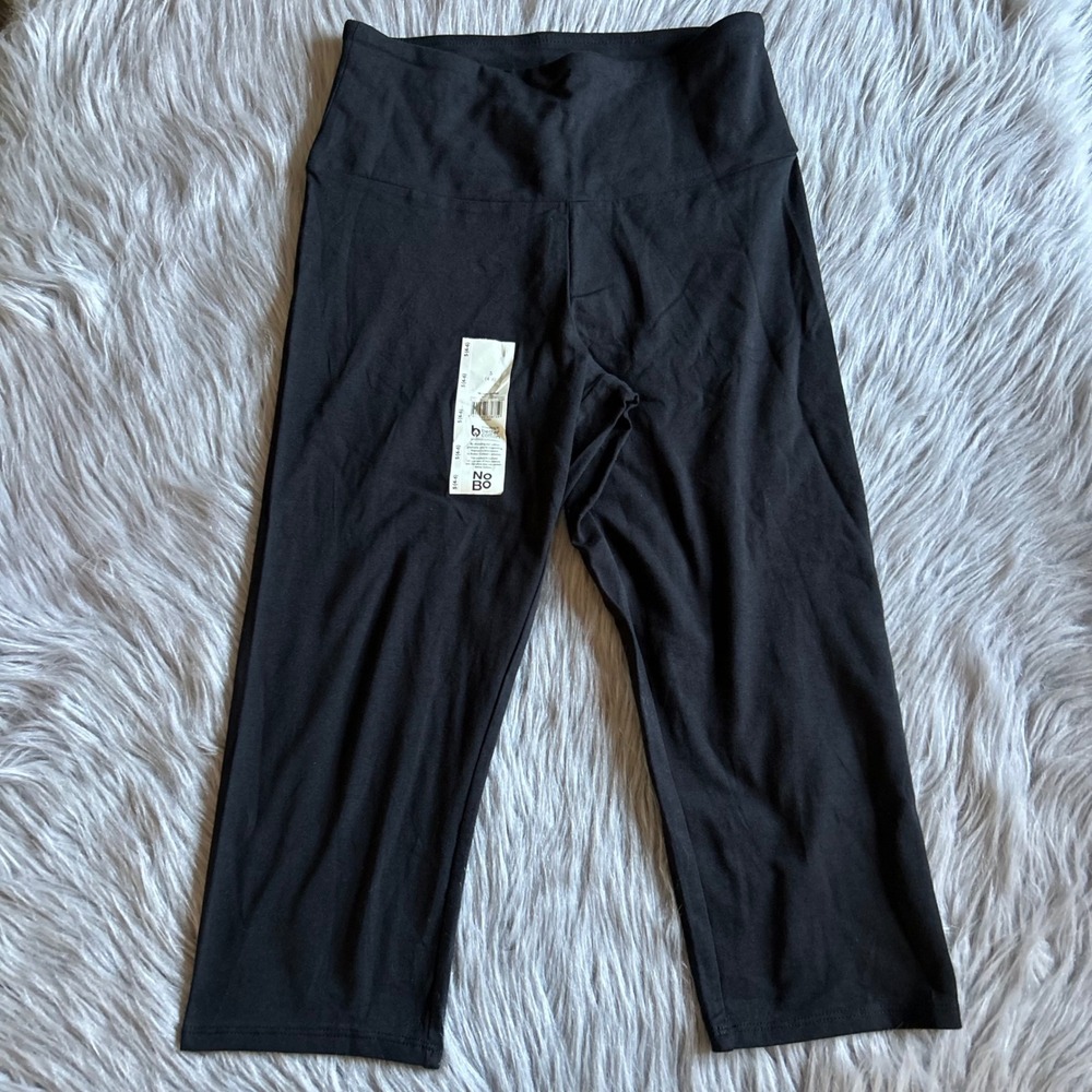 No Boundaries Capri Leggings Women Size Small (4-6) Black Stretch‎ Pants Capris